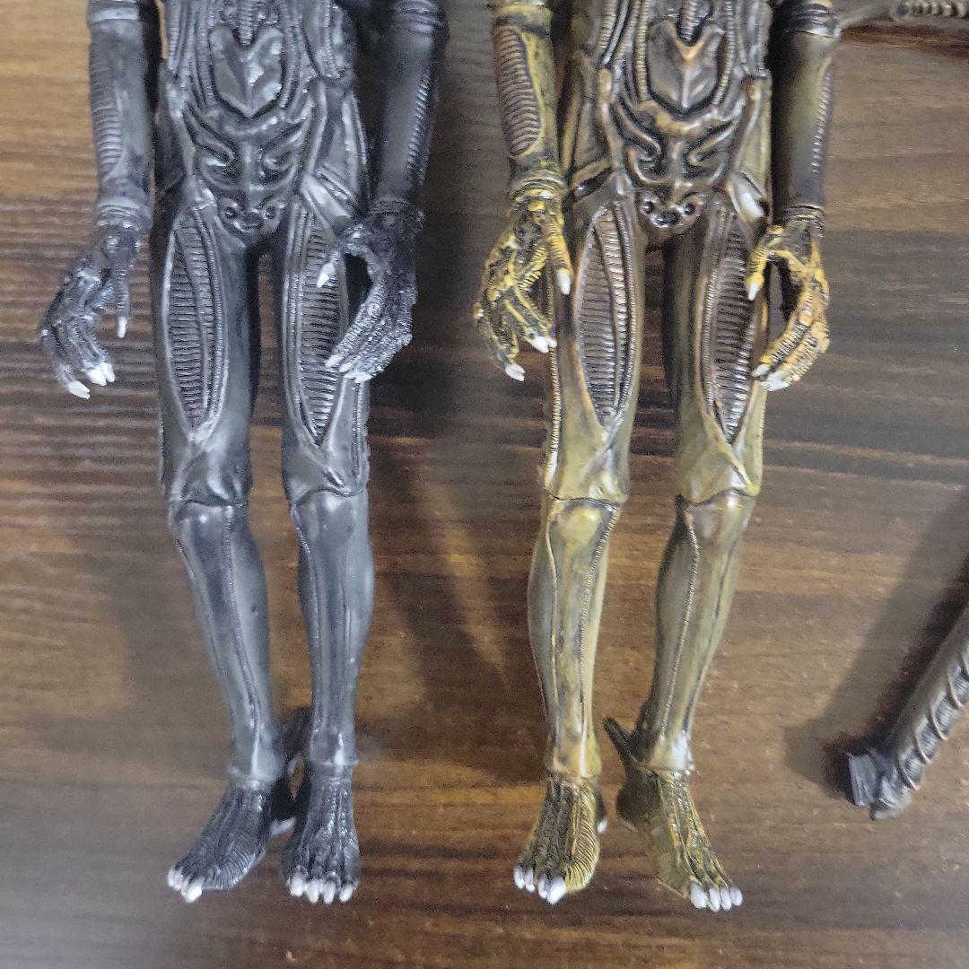 エイリアン ダークイエローVer. エイリアン フィギュア　2体セット