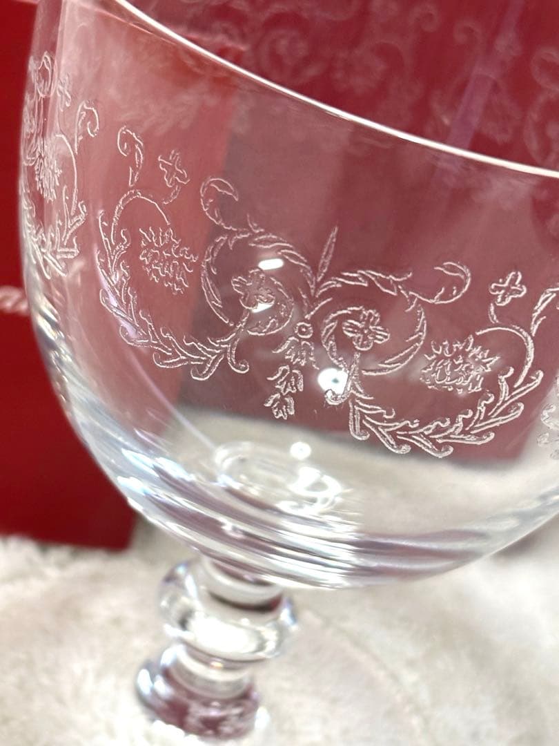 新品未使用【Baccarat バカラ　カミラワイングラス エッチング装飾