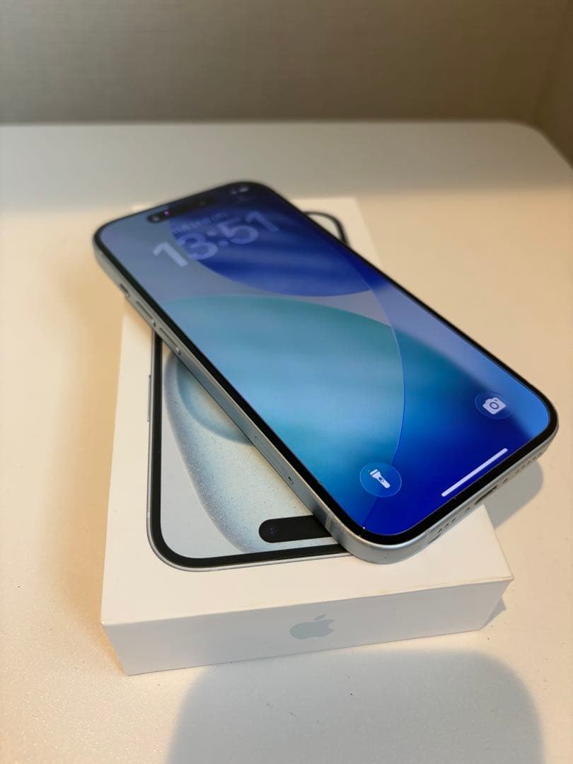 Apple iPhone 15 128GB Blue 本体 SIMフリー