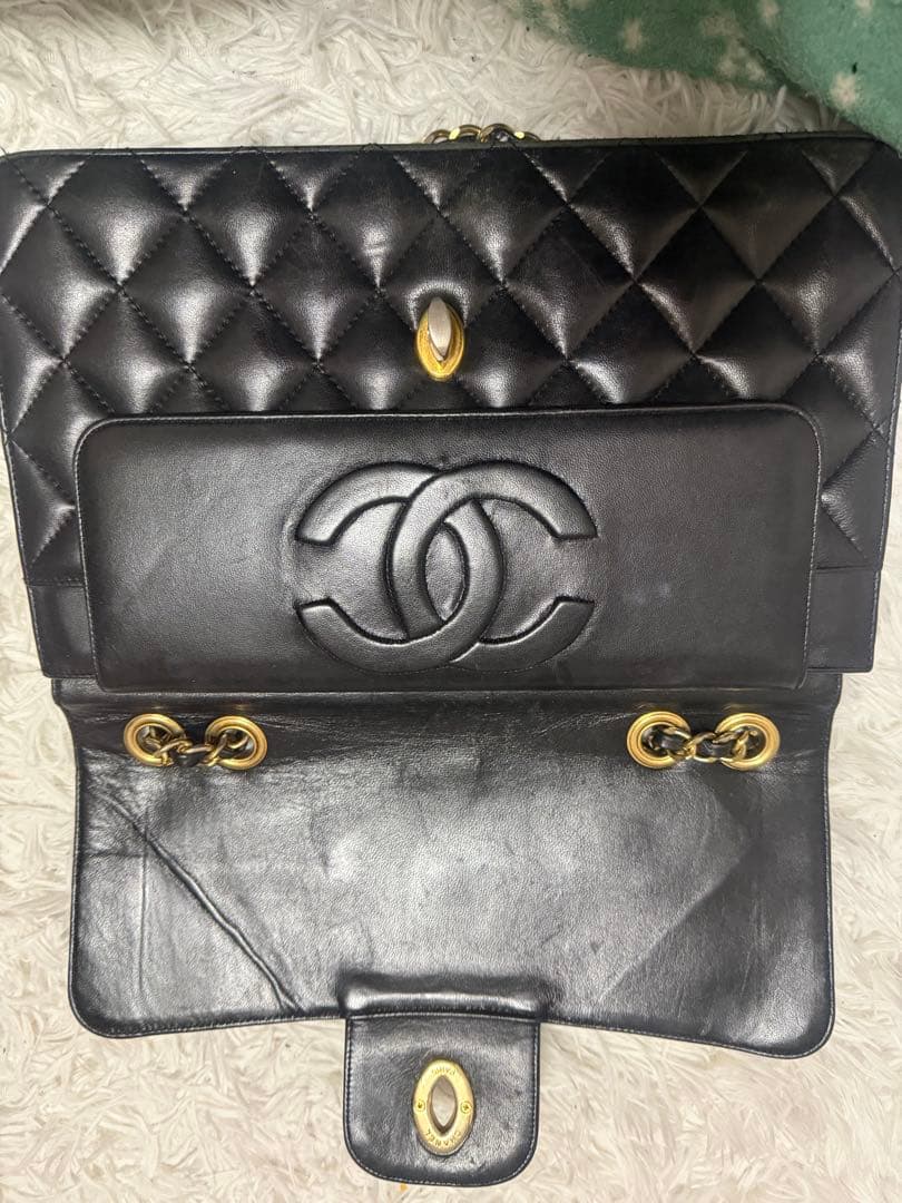 CHANEL 黒 キルティング ショルダーバッグ