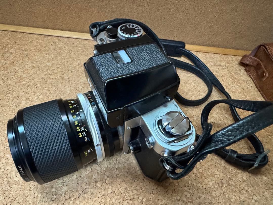 NIKON F2本体、望遠レンズ 、ストロボ セット