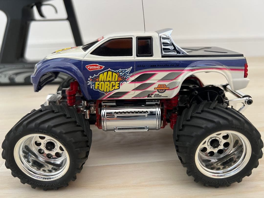 ミニッツモンスター マッドフォース 京商　四駆　中古