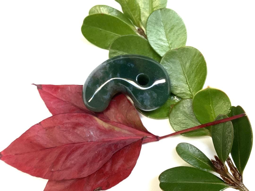 ✳驚きの透かし‼️花仙山*出雲【碧玉】　皆無の逸品‼️ 本物をコレクション御守りに‼️