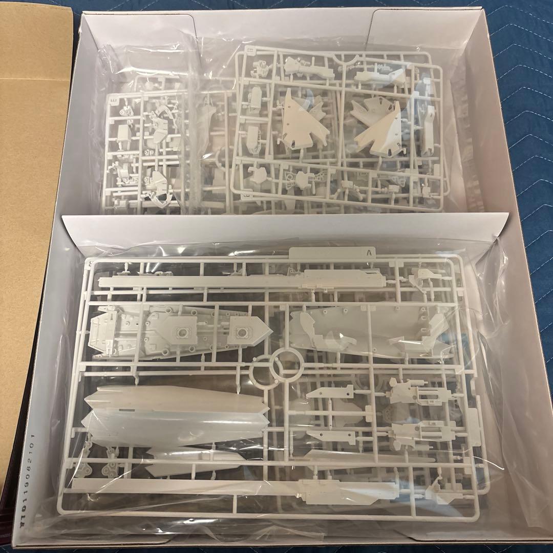 シドニアの騎士 一七式衛人 継衛改二 コトブキヤ 1/100