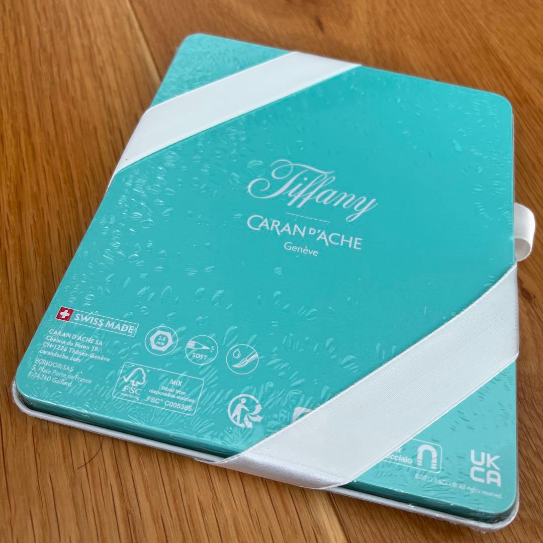 TIFFANY&Co. ティファニー 色鉛筆 12色 カランダッシュ 缶入り