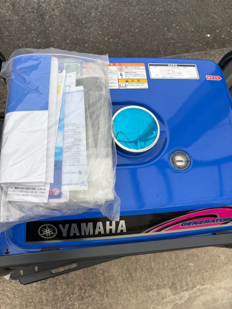 展示品　ヤマハ 発電機 50HZ 東日本地域専用 EF23H