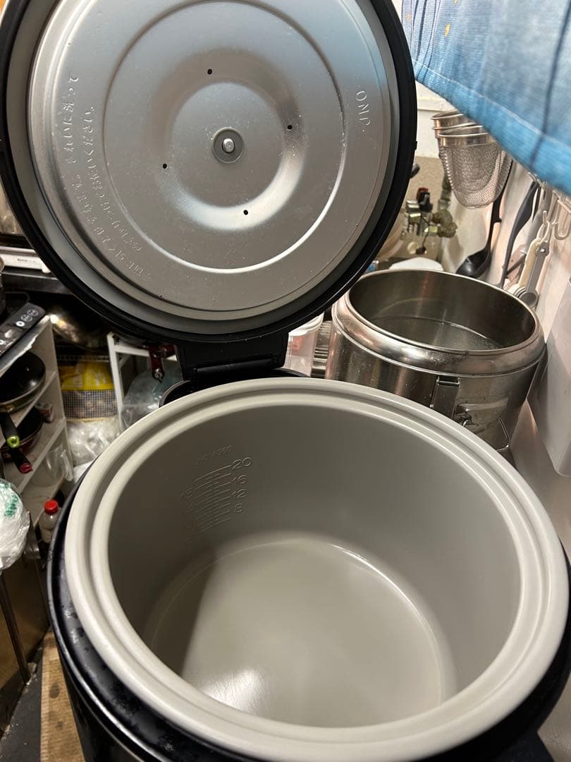 tiger炊きたてタイガー業務用厨房機器 業務用ジャー炊飯器2升炊き ステンレス