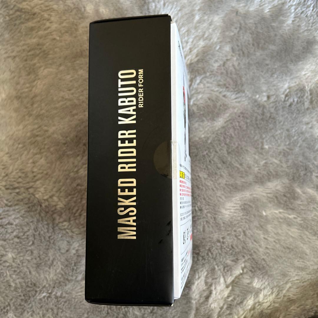 カ*）様 BANDAISHFiguarts仮面ライダーカブトライダーフォーム真骨