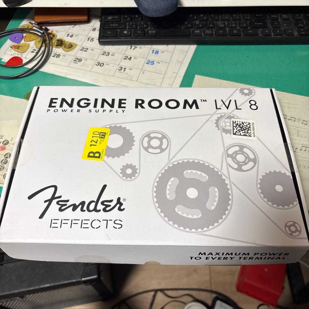 Fender ENGINE ROOM LVL 8 パワーサプライ
