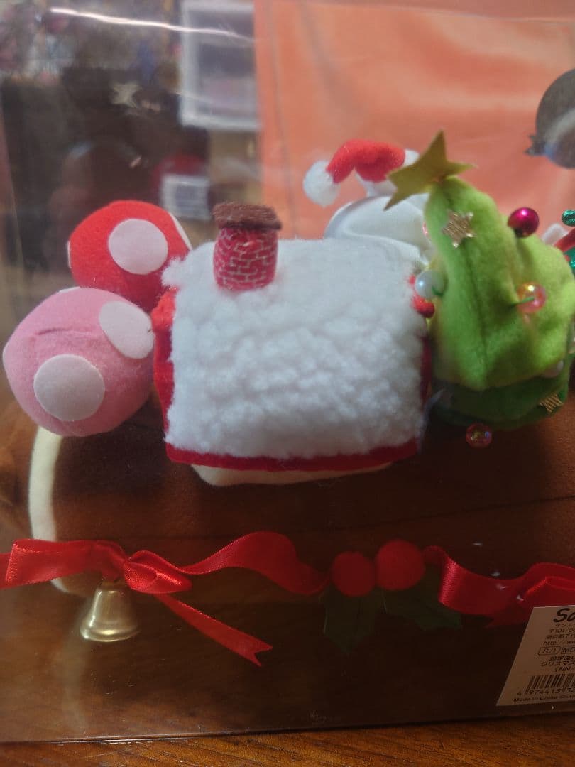 にゃんにゃんにゃんこクリスマスブッシュドにゃんこ&ウオーターボール