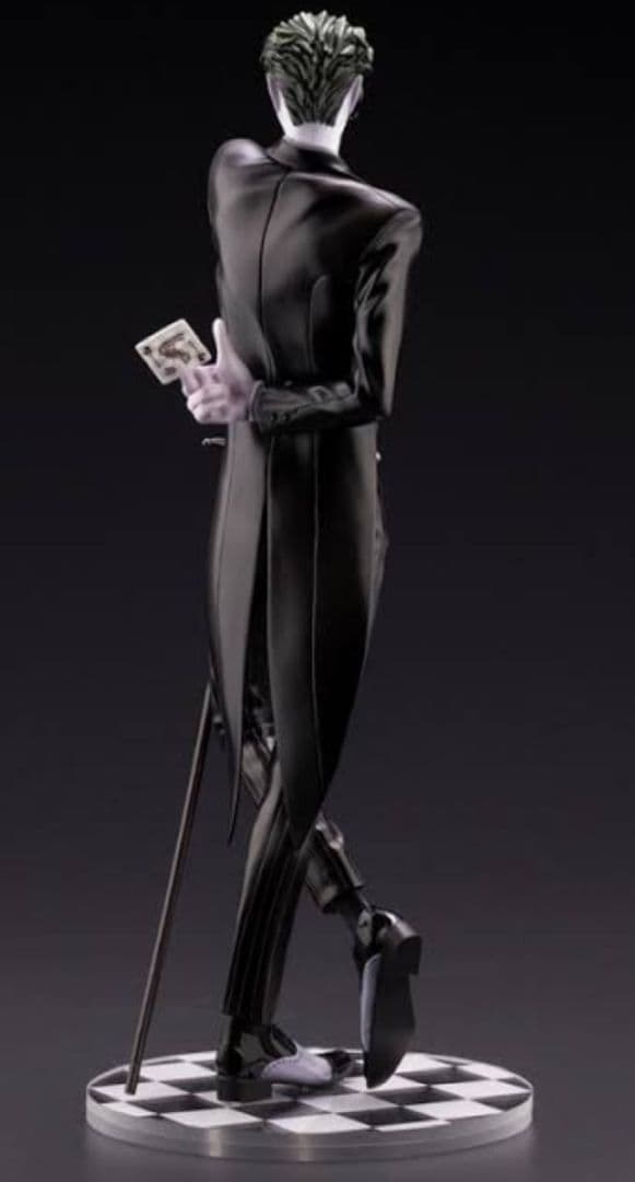 コトブキヤ　ジョーカー　フィギュア