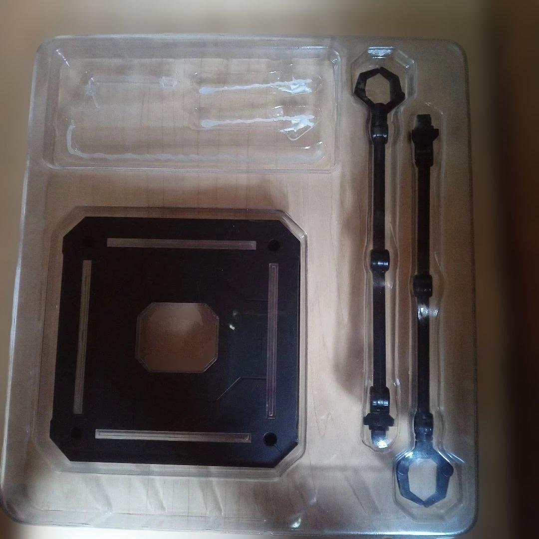 【千値練】「スパイダー・グウェン＆スパイダー・ハム」フィギュア