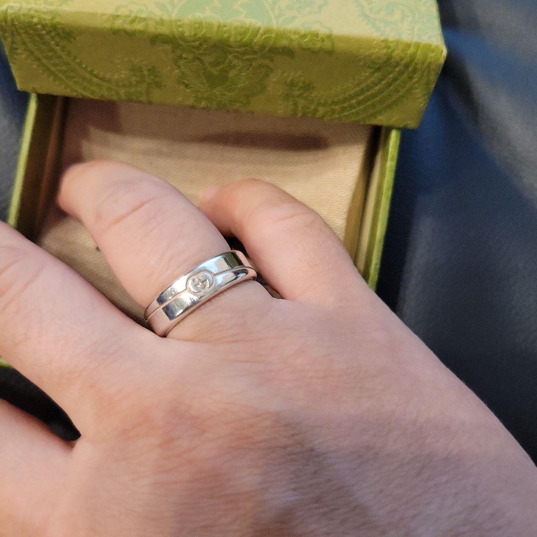 のり　　　GUCCI シルバーリング 専用ボックス付き　15号