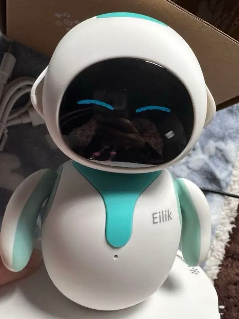 卓上コンパニオンロボット アイリック