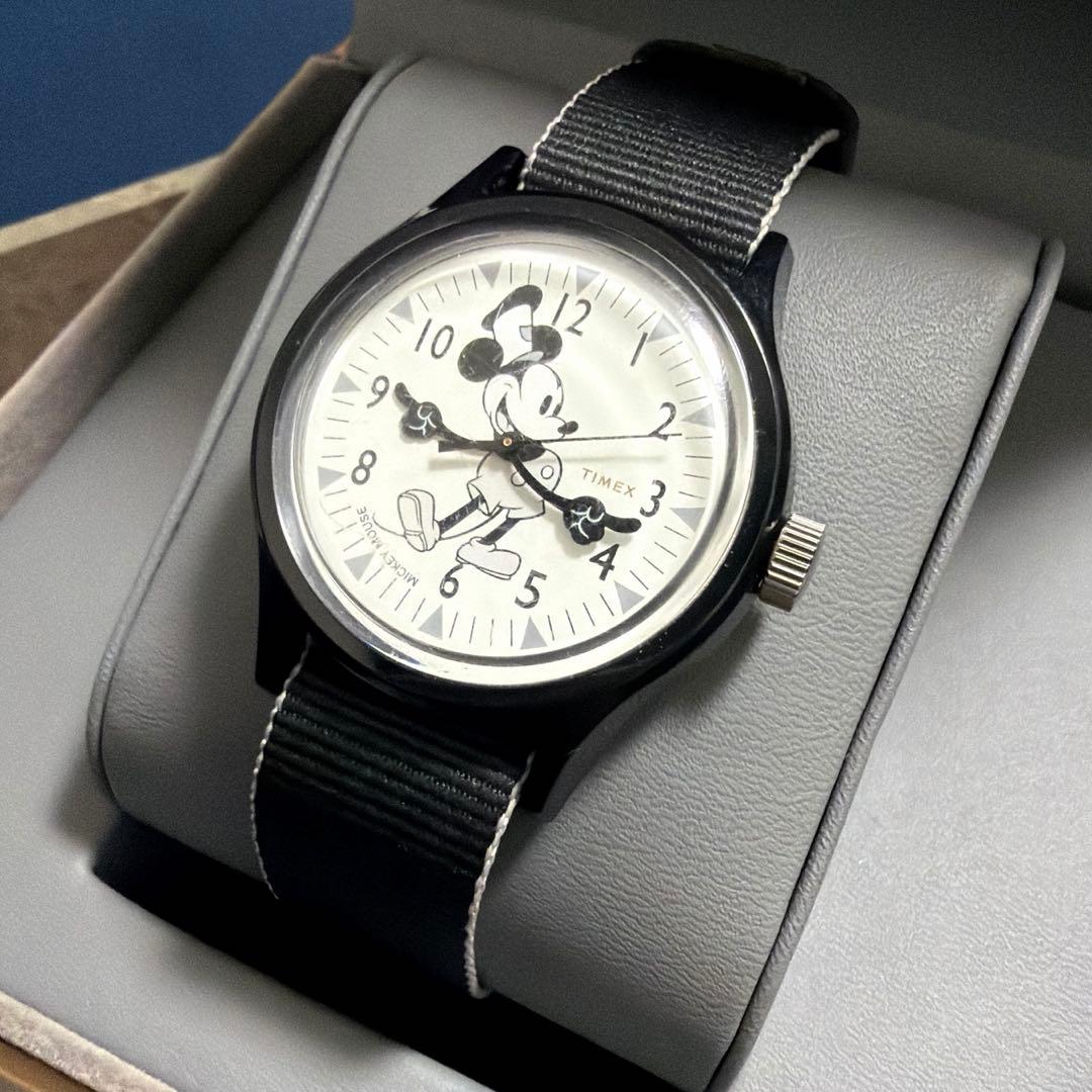 【希少】TIMEX タイメックス ミッキーマウス 時計 ディズニー 90周年 黒