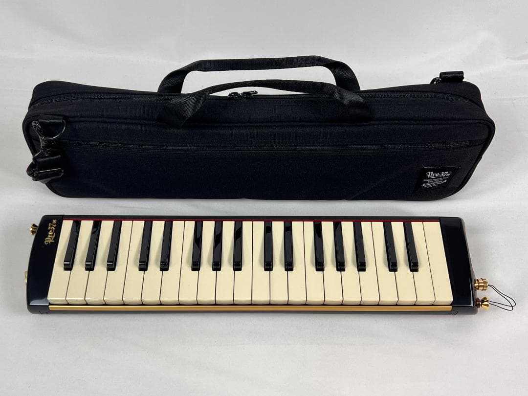 【新品・未使用】スズキ 鍵盤ハーモニカ メロディオン アルト PRO-37v3