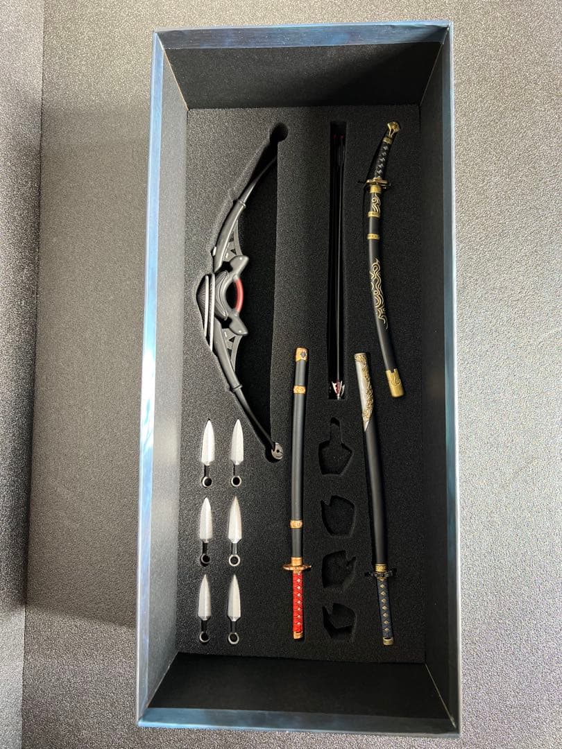 Swtoys 1/6 忍者 ハヤブサ風　可動フィギュア　別素体・衣装付き