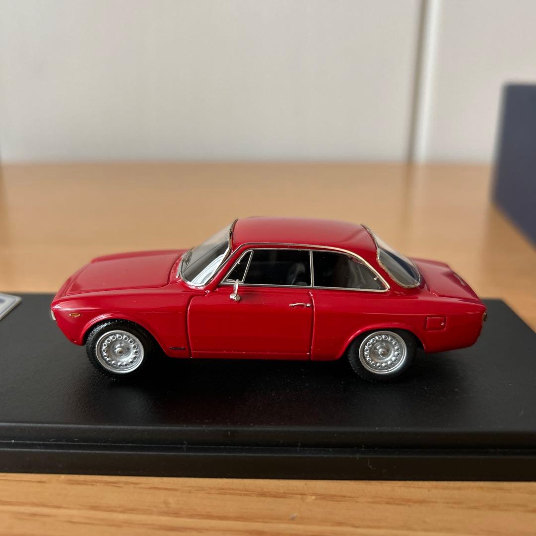 メイクアップ 1/43 ルックスマート アルファロメオ 1600 GTA レッド