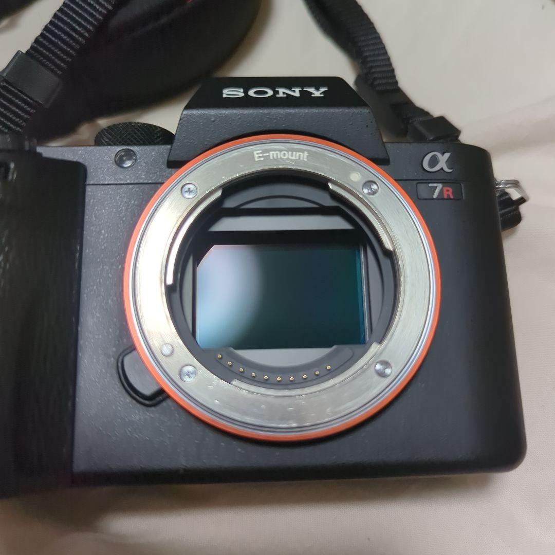 SONY α7R2 純正バッテリー3つ付き
