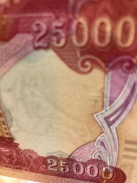 購入者サイト。イラクディナール25000 イラク紙幣 40枚