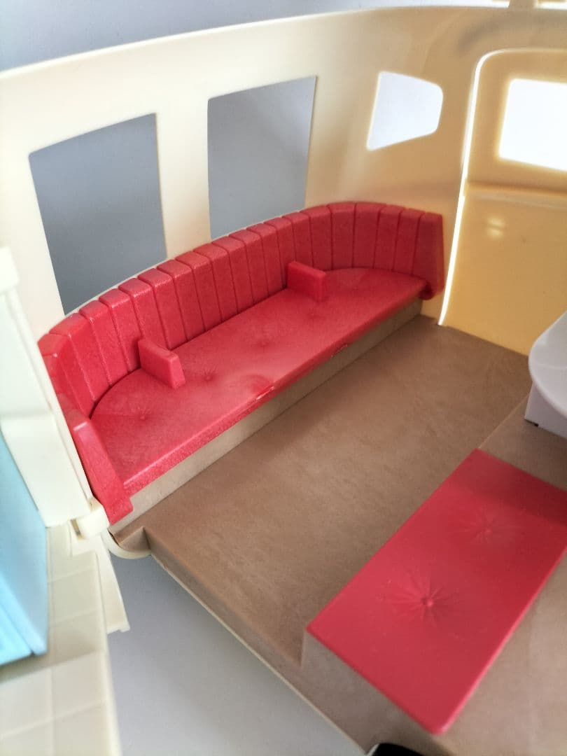 確認用。シルバニア　UK キャラバン　ファミリーカー