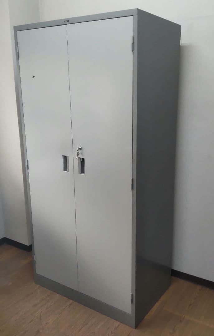 KOKUYOコクヨ 保管庫深型 両開きタイプ 引き出し2個付き 下置き 鍵付き