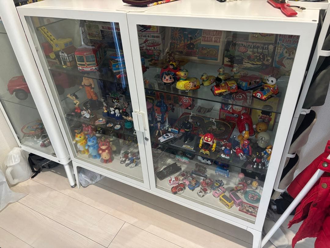 【引き取り限定】ちゃむ様限定　ホワイト ガラスケース 大きめ