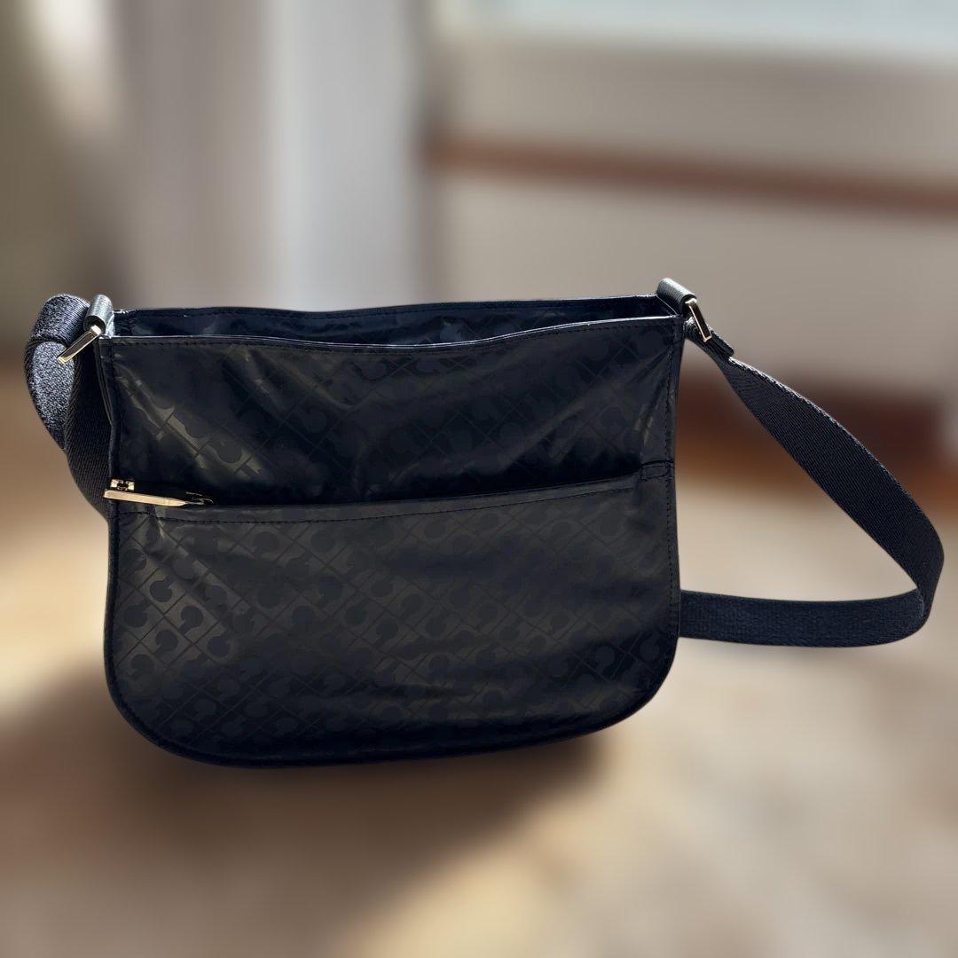 ゲラルディーニショルダーバッグ