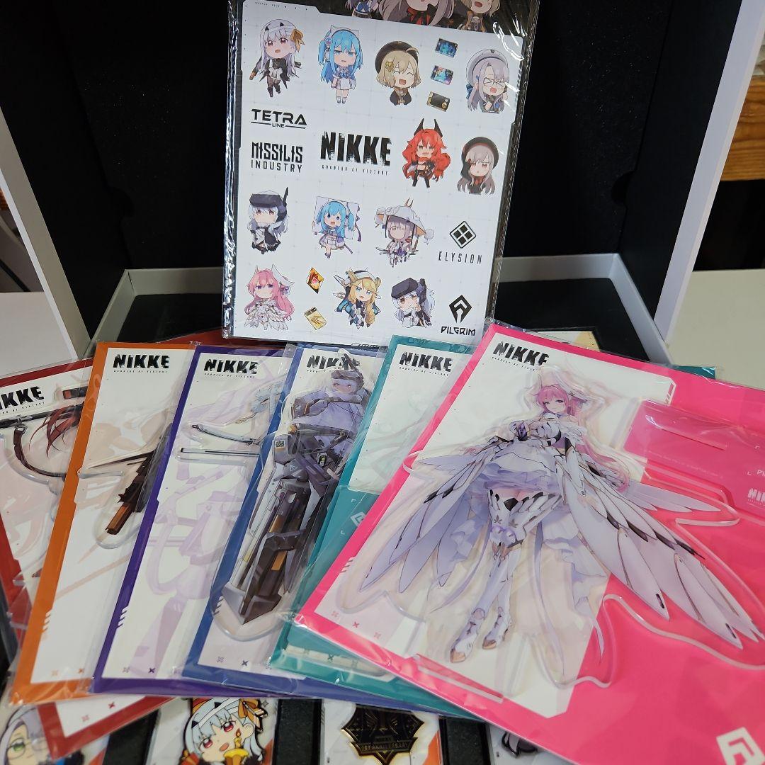 勝利の女神 NIKKE　新年スペシャルグッズ詰め合わせ 当選表有　非売品