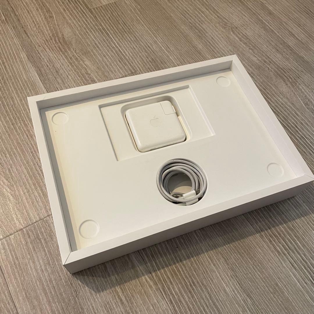 Apple MacBook Pro 13インチ シルバー