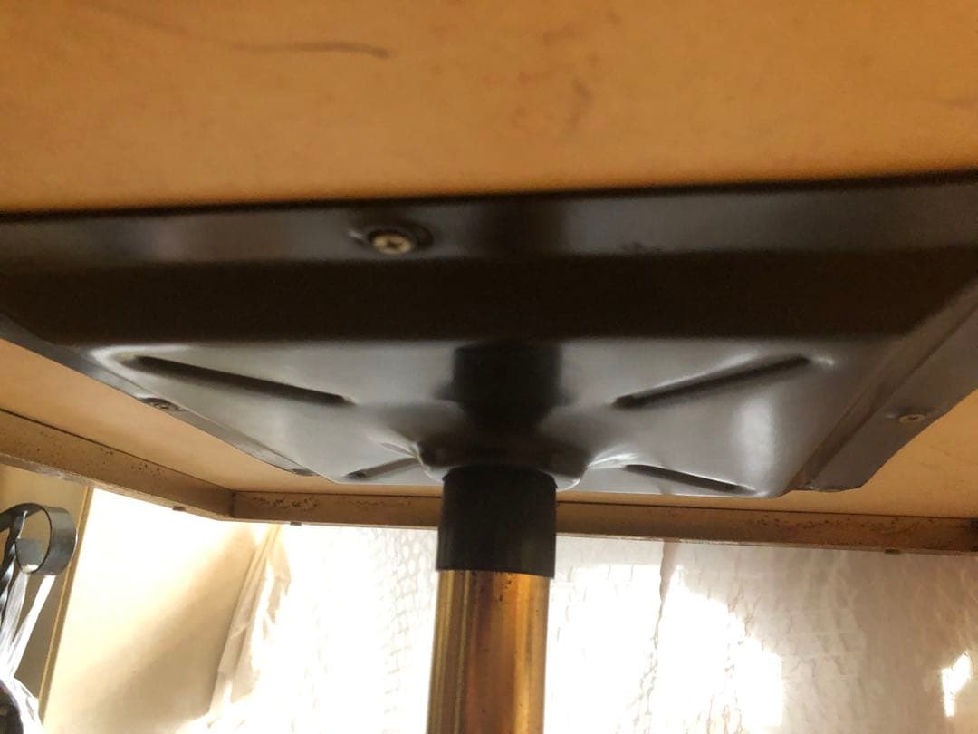 カフェ　テーブル　マーブル調　真鍮　アンティーク　正方形　ブラウン　金