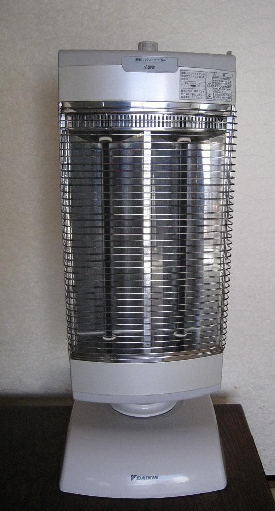 ダイキン セラムヒート 遠赤外線 2016年製 ERFT11TS-E