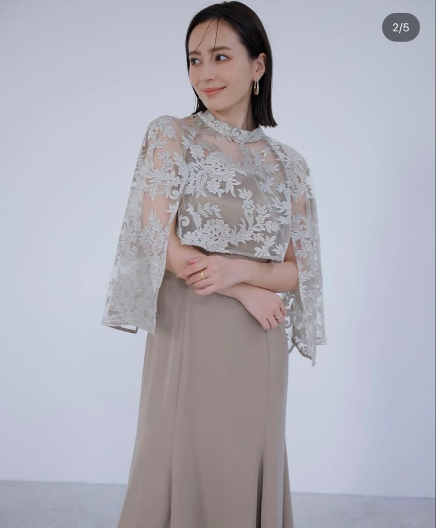 【極美品】anuans エンブロイダリーレースケープセットドレス （ベージュ）