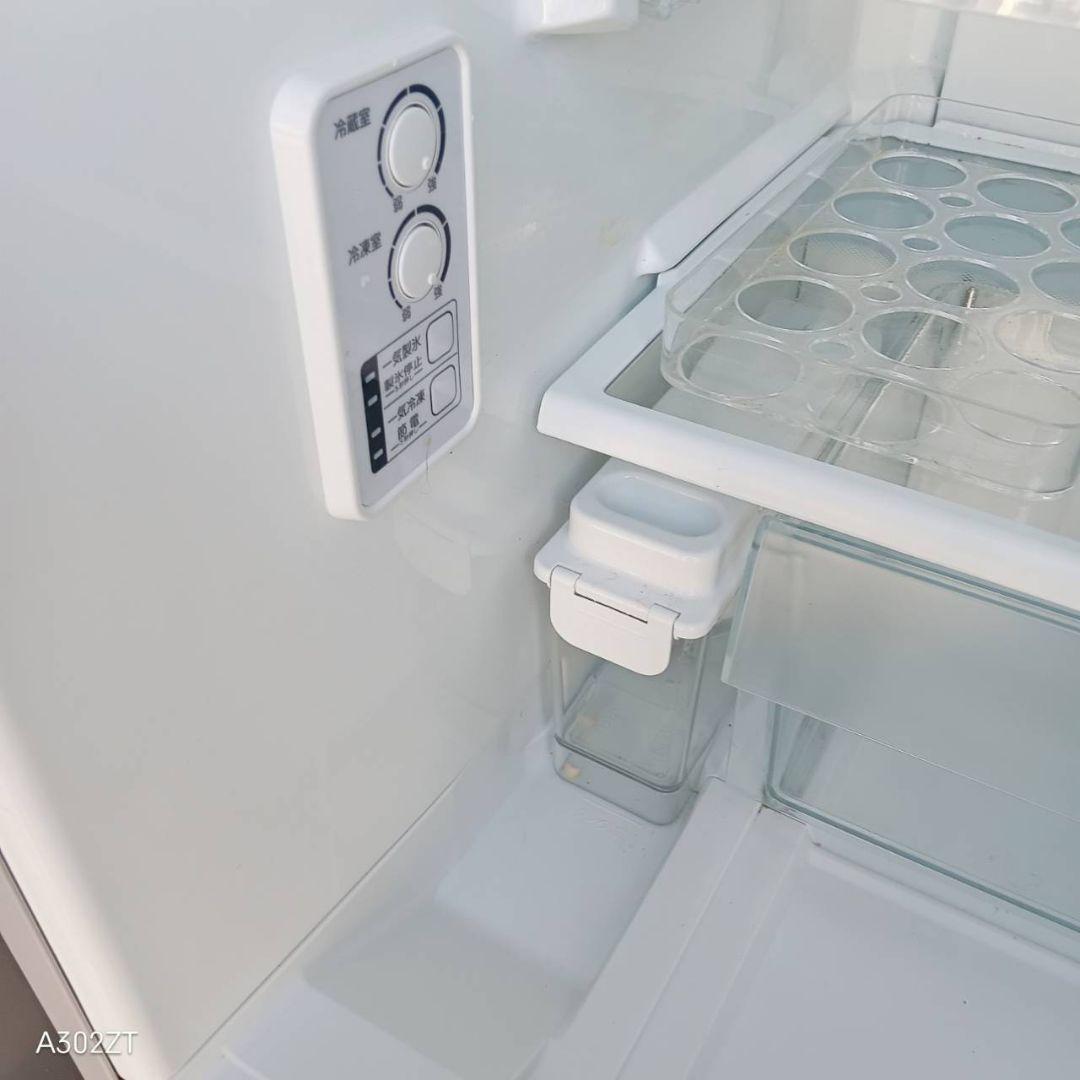 【1431】新生活 東芝　大型冷蔵庫　3ドア 自動製氷機能付き　300L〜