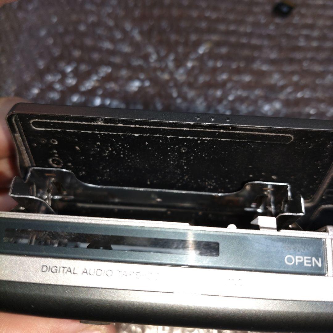 ソニー　DAT ウォークマン ポータブル TCD-D100 管理ナンバー7300