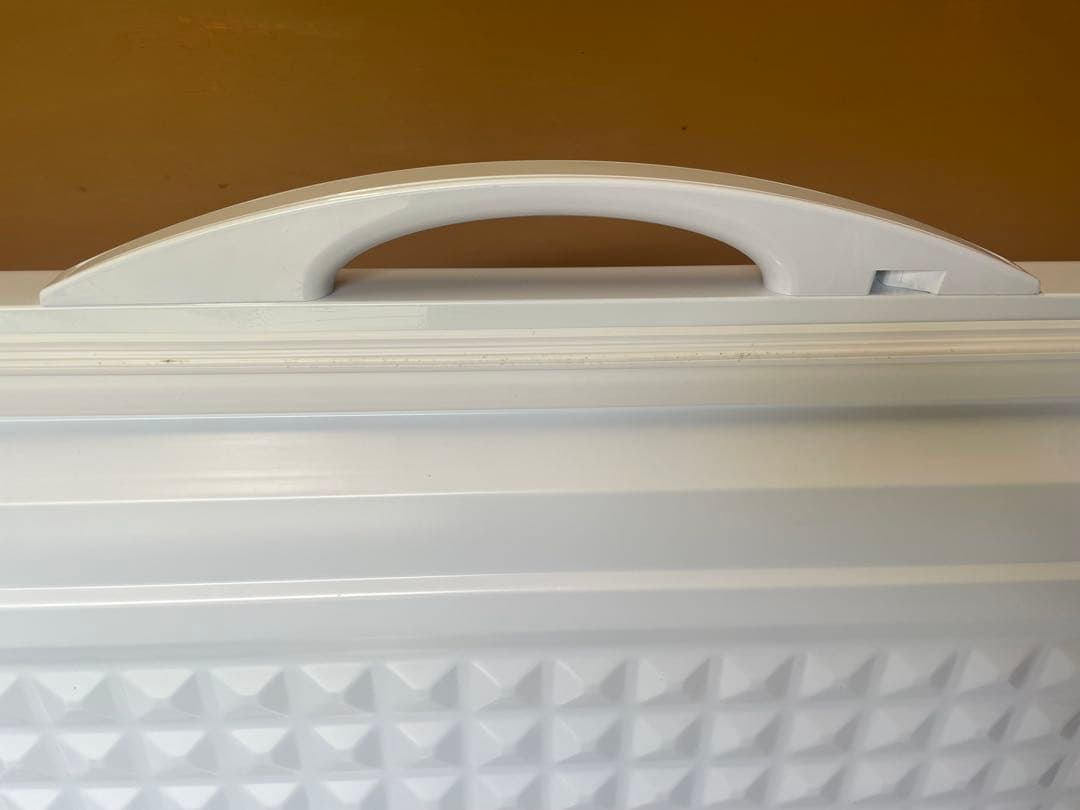 シャープ冷凍庫 業務用　上開きタイプ　FCS30D