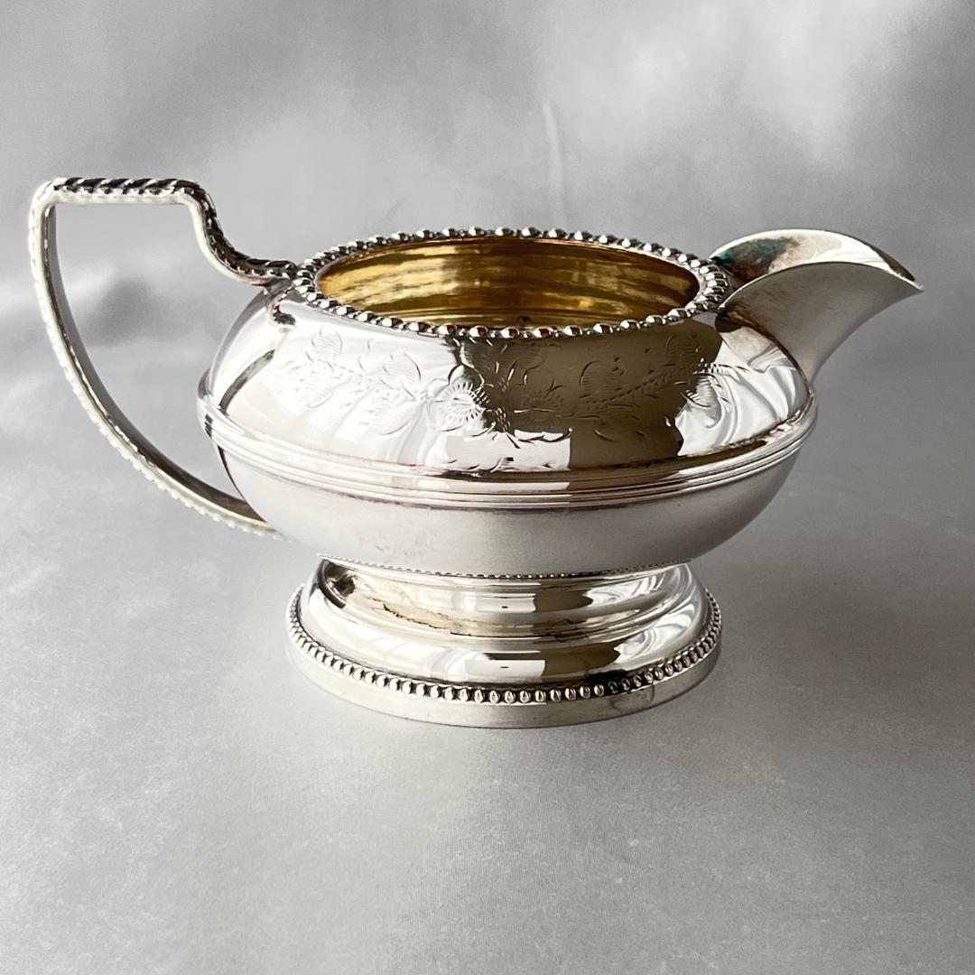 【英国】 パールとエングレイブのティーセット 3点 ティーポット