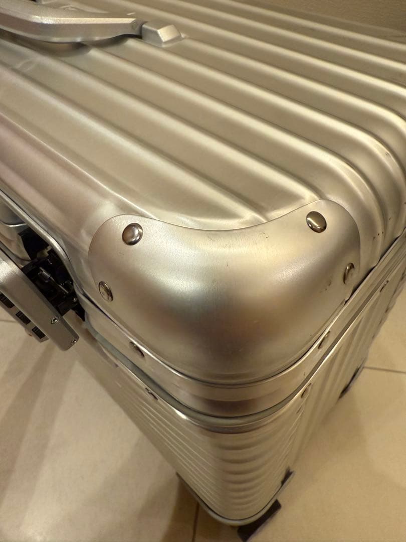 希少【RIMOWA】リモワ トパーズ パイロット4輪 TSAロック付き