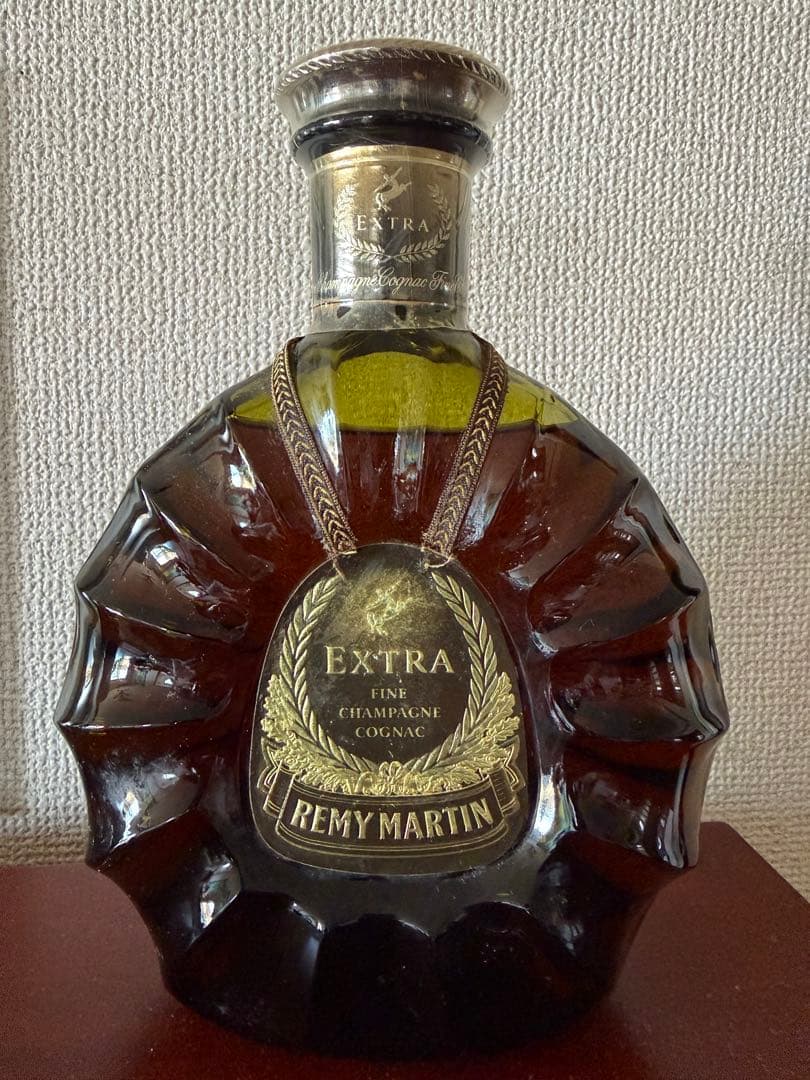 ブランデー REMY MARTIN EXTRA FINE CHAMPAGNE COGNAC