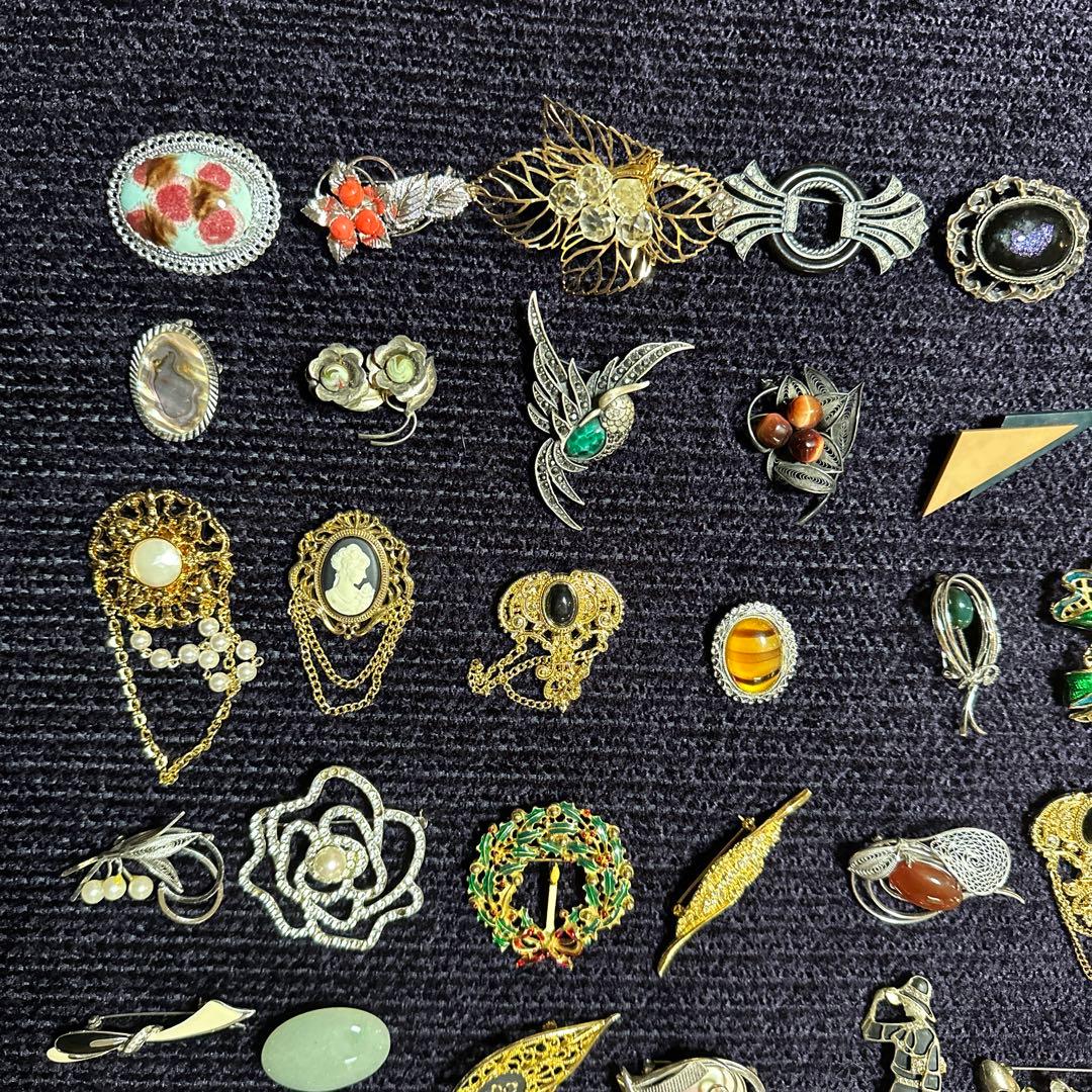 【vintage】ブローチ　まとめ売り　100点以上　大量