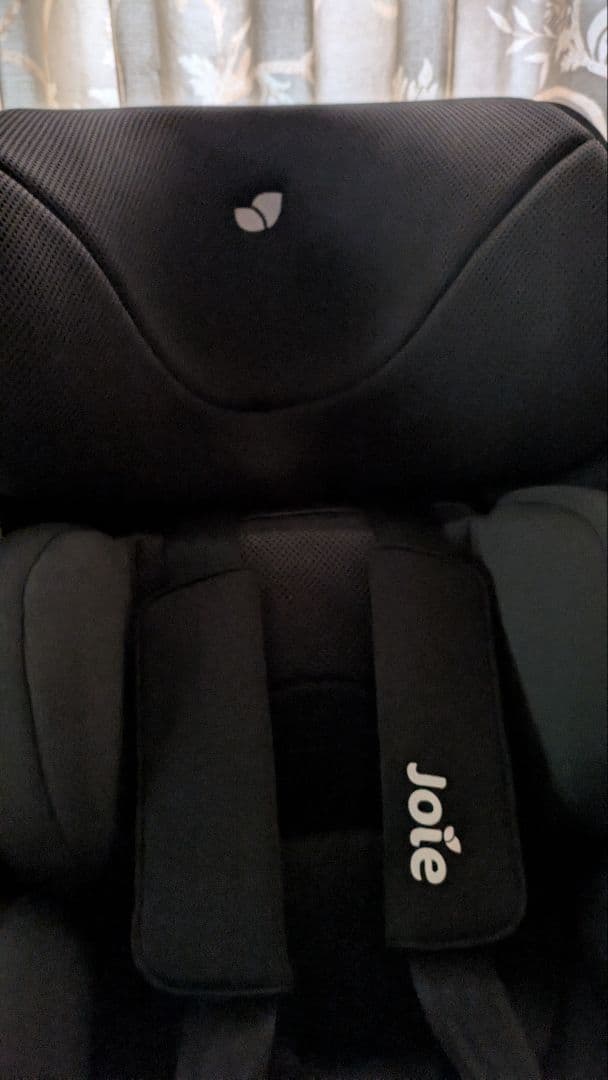 ★本日限定値下げ　KATOJIジョイー アーク360 チャイルドシート