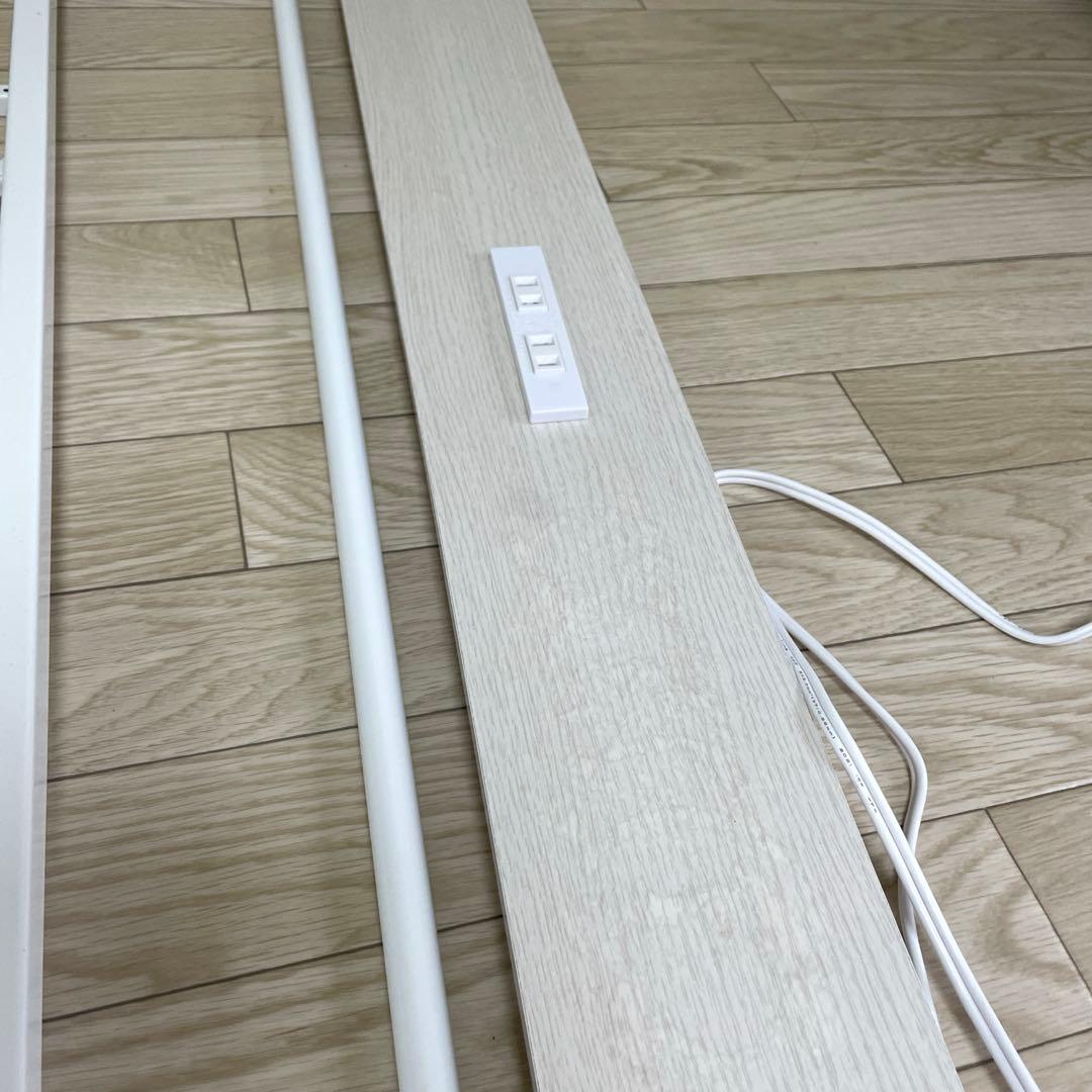 ニトリ　シングルパイプベッド バジーナC-STN WH コンセント付き