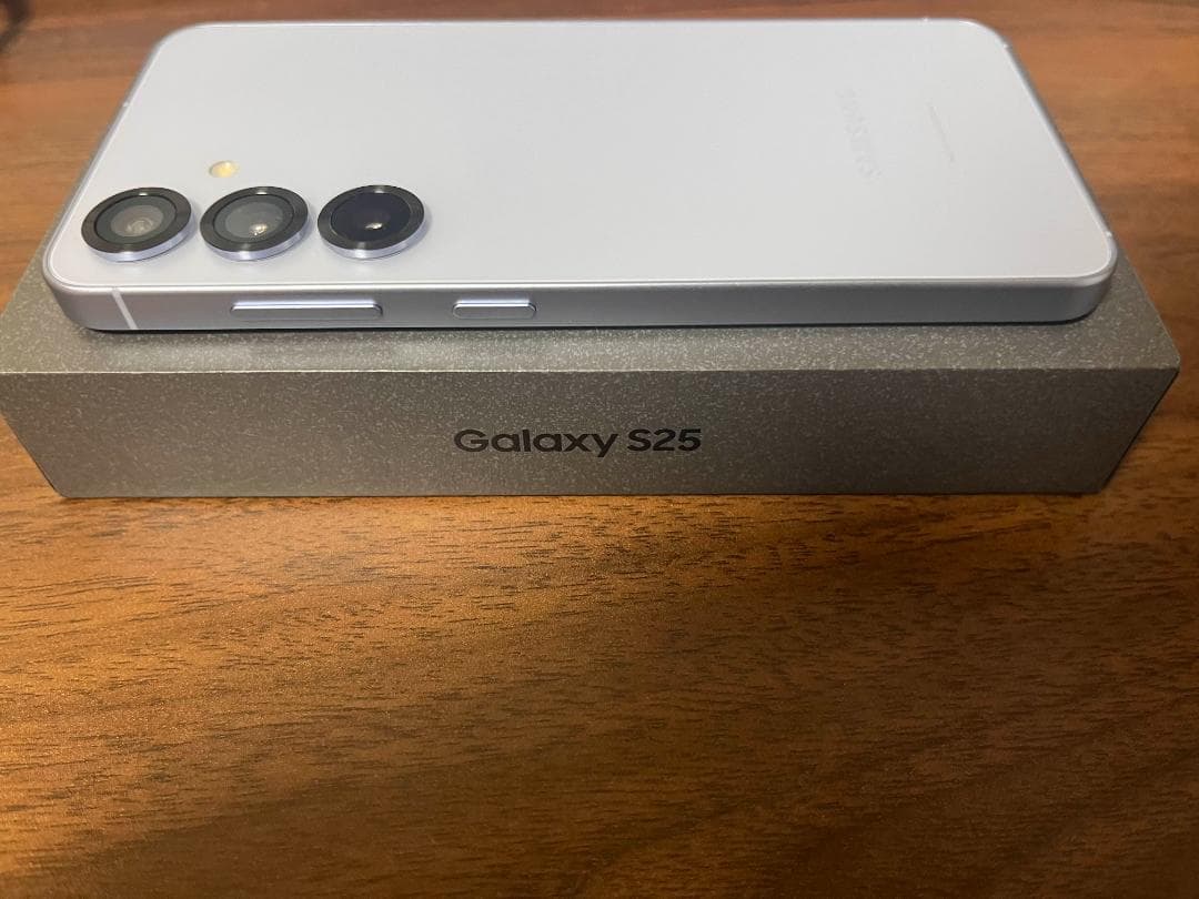 [美品] GALAXY S25 256GB アイシーブルー