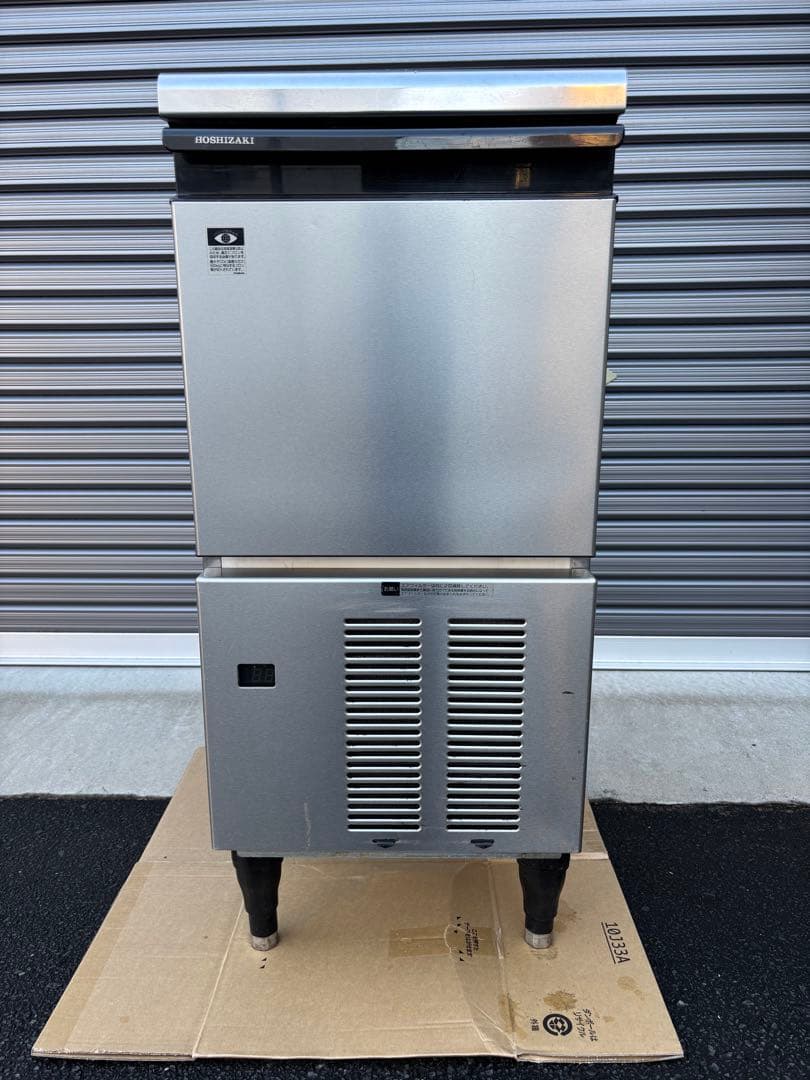 s*a様 製氷機　ホシザキ IM-25M形　送料無料　足つき