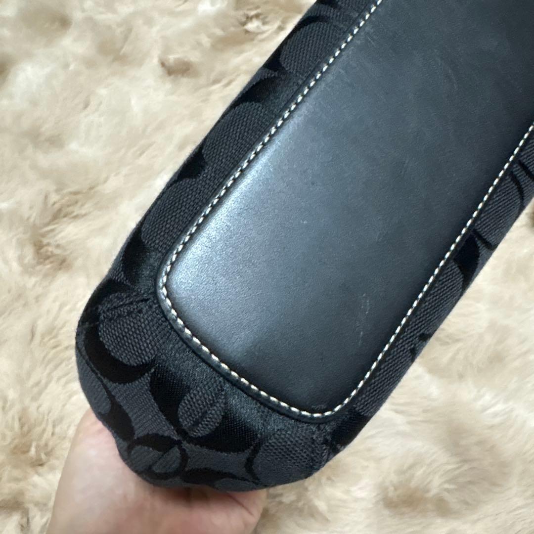 ブラックキャンバスショルダーバッグ