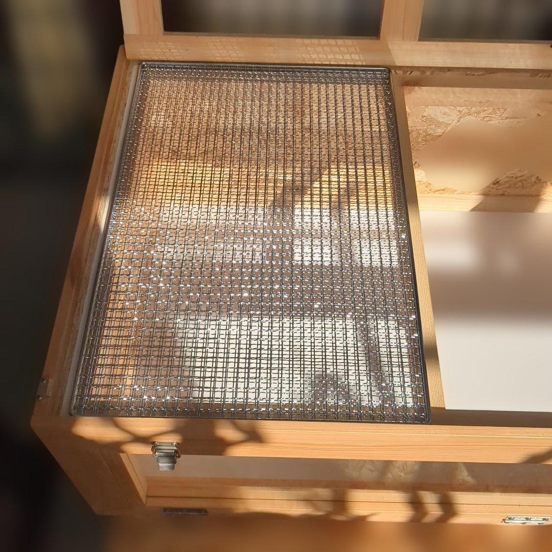 爬虫類ケージ(木製、特注)