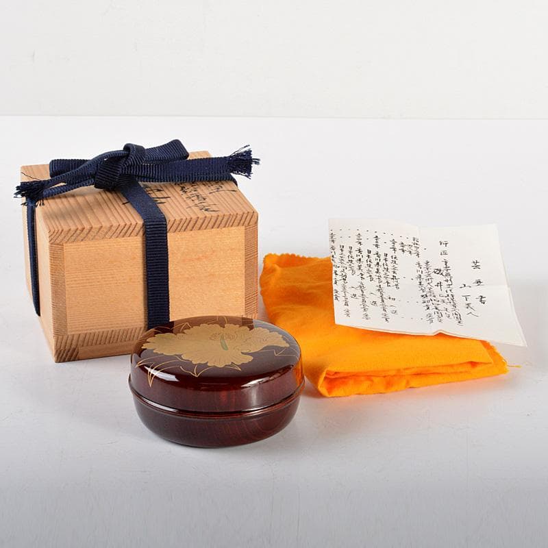 人間国宝　山下義人作　屋島神社古材　木地　呂塗蒔絵香合　芙蓉　共箱　V　5948