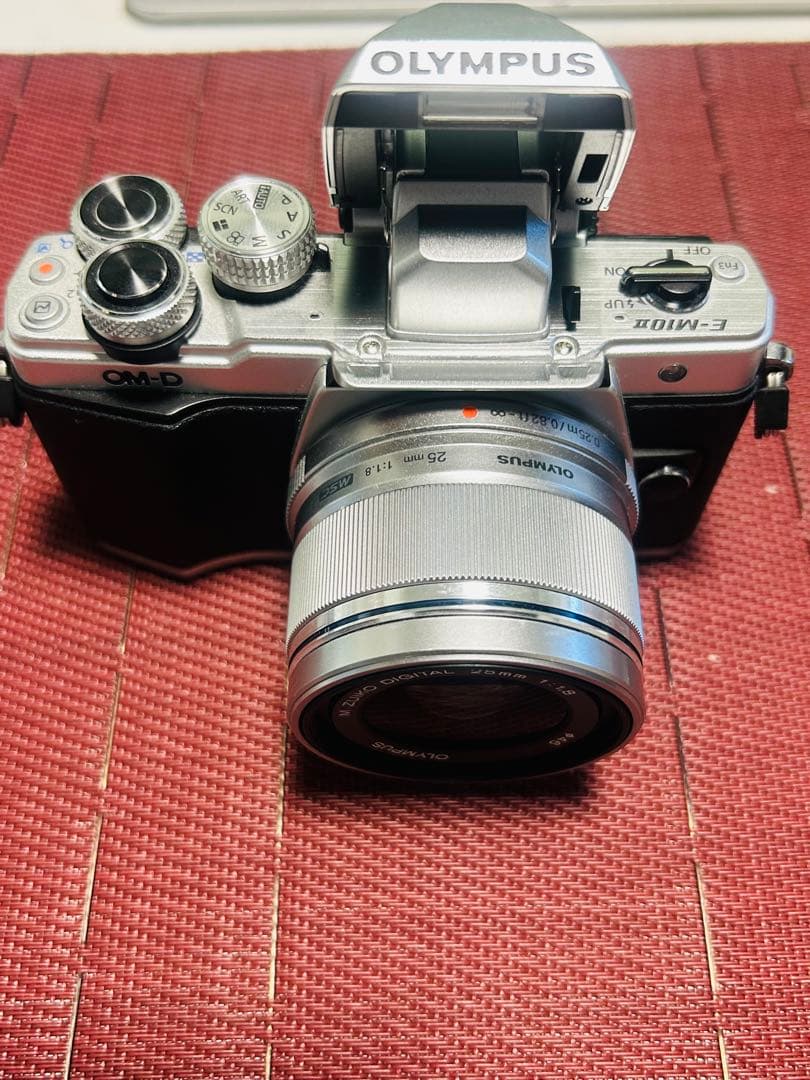 デジタルカメラ OLYMPUS OM-D E-M10 ll