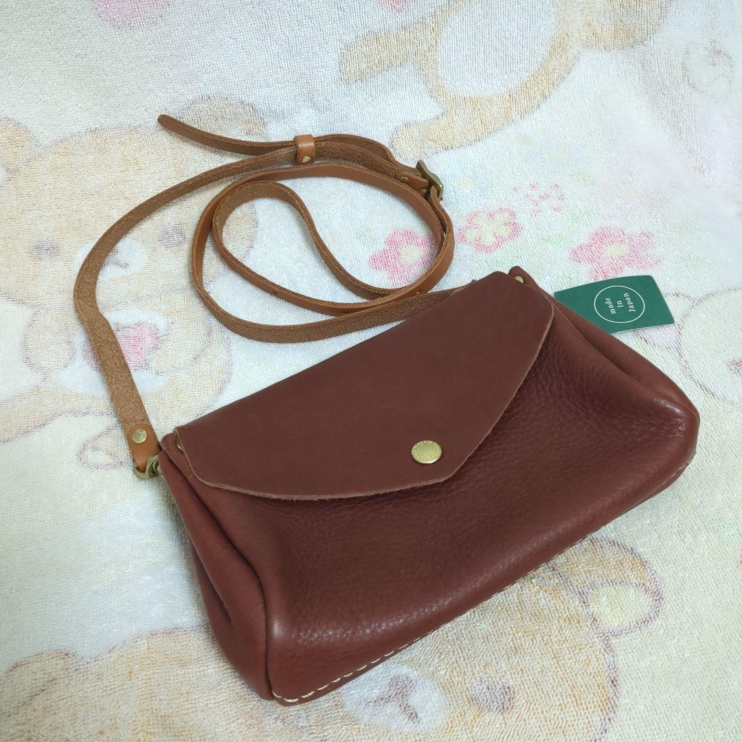 kissora エピカ レザー ショルダーバッグ ブラウン