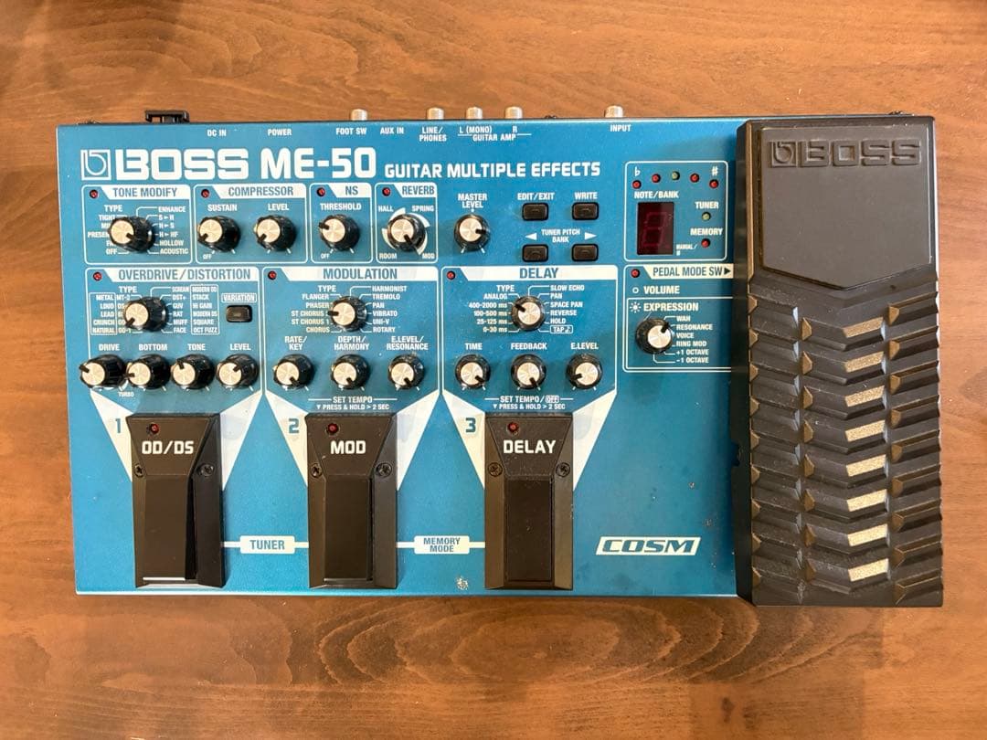 BOSS マルチエフェクターME-50アダプターケース付き